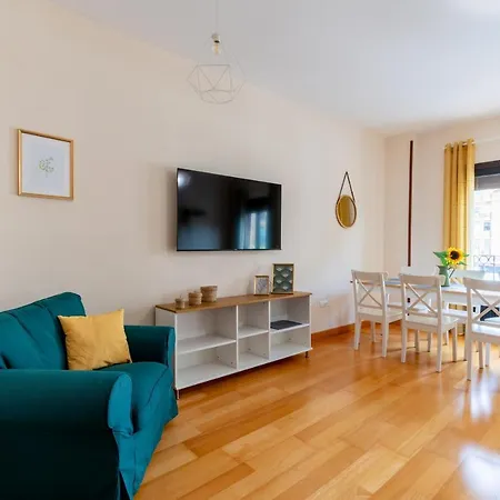 Center Of Seville! Luxury In Sevillian Manor House! Sevilla