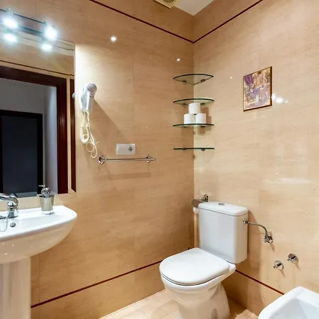 Center Of Seville! Luxury In Sevillian Manor House! Apartmán *