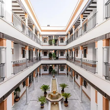 Center Of Seville! Luxury In Sevillian Manor House! Sevilla